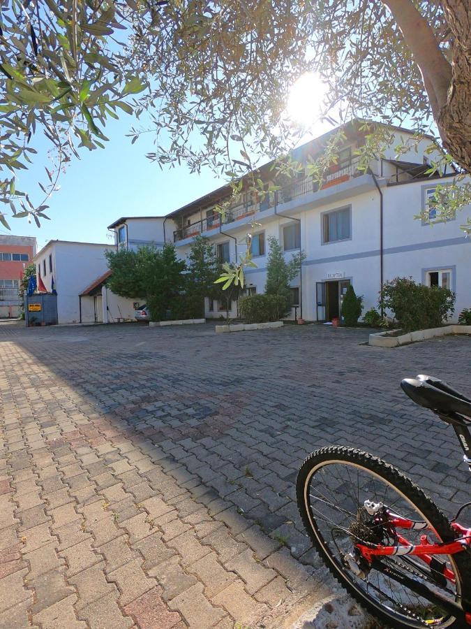 Hotel Bicaj Shkodër Exterior foto